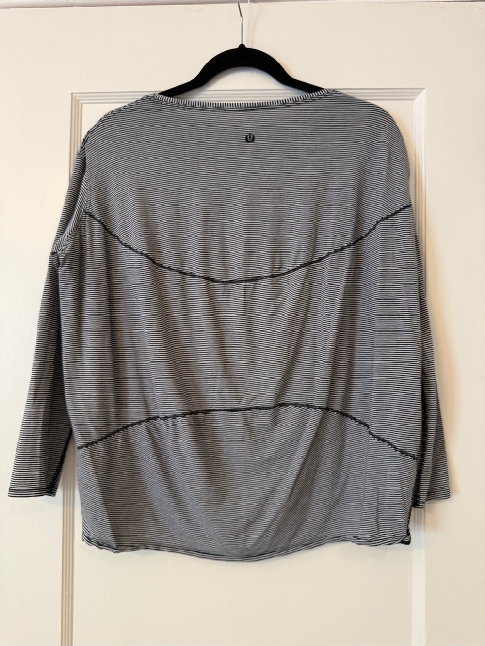 lululemon athletica Women's navy and white Striped Long-Sleeve Tee - Picture 2 of 2